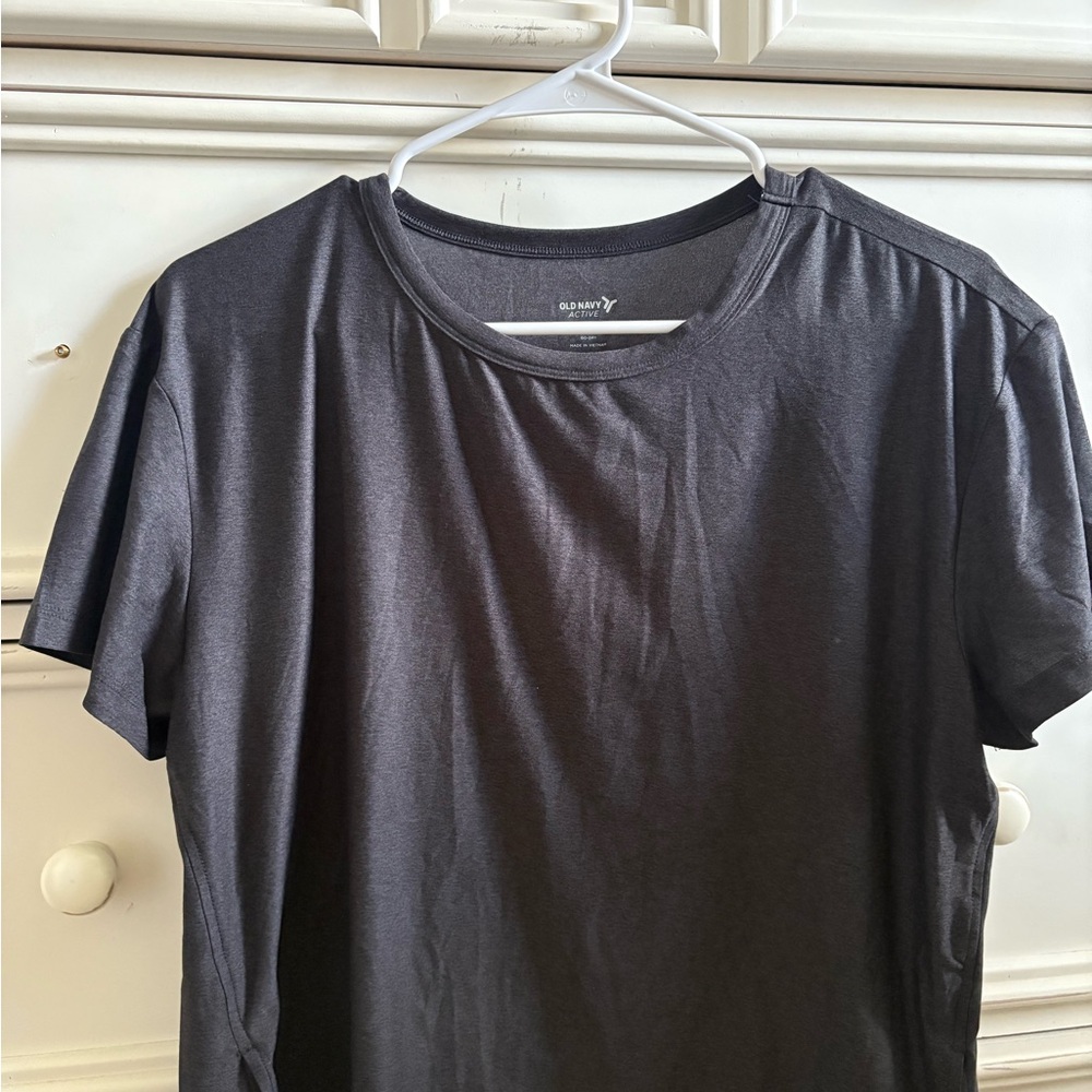 Old Navy Gray Short Sleeve Tee